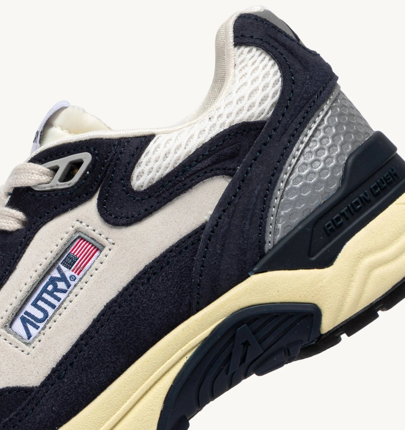 AUTRY BASKETS HYPERWAY EN MESH ET EN DAIM SPACE ET ARGENT – Image 5