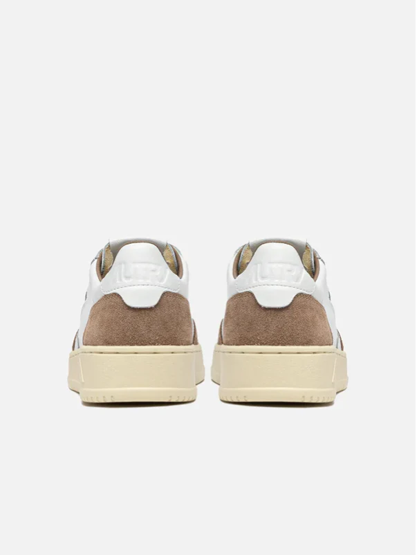 AUTRY MEDALIST LOW EN CUIR BLANC ET ANTILOPE – Image 4