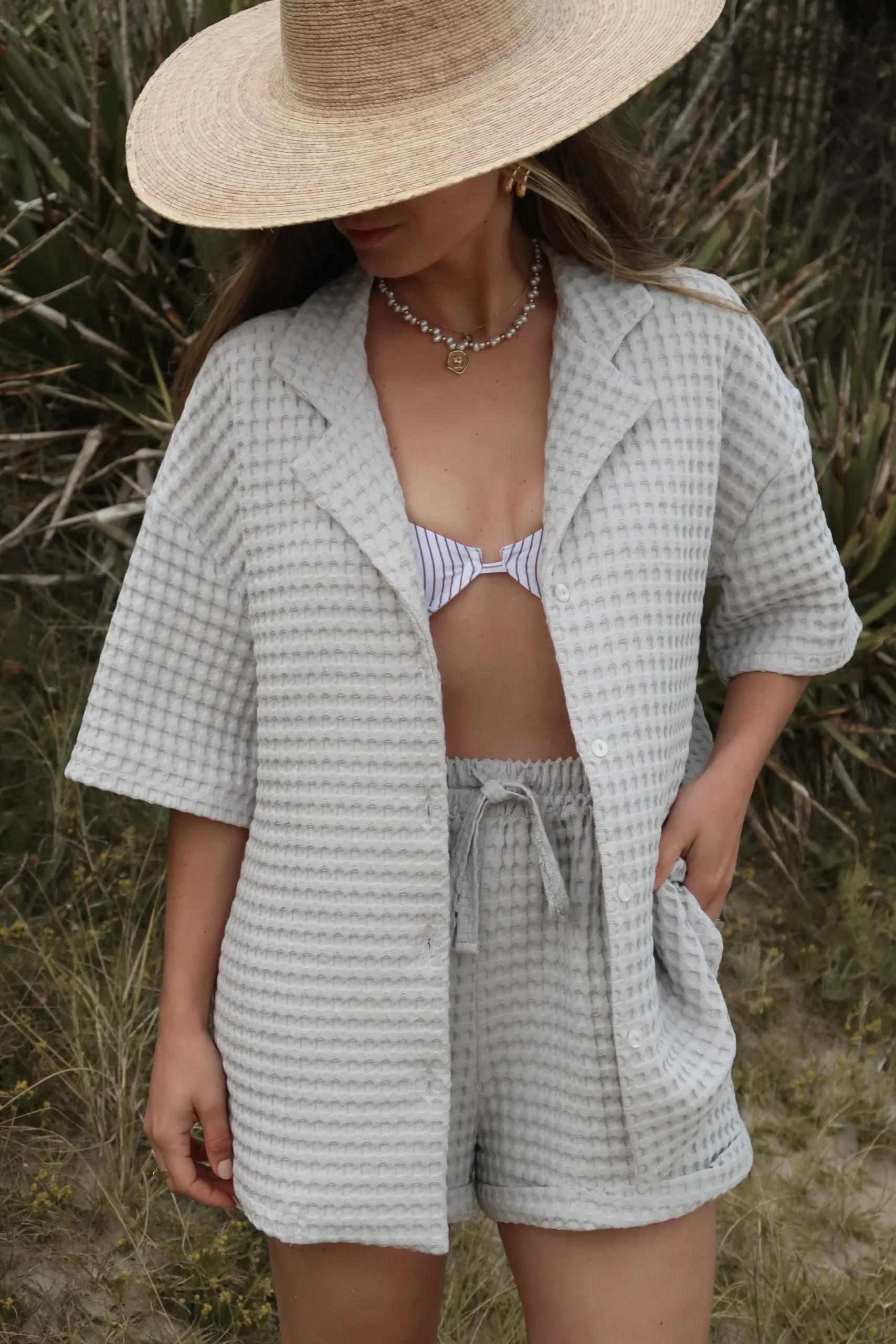 Short gaufré gris perle – Image 4