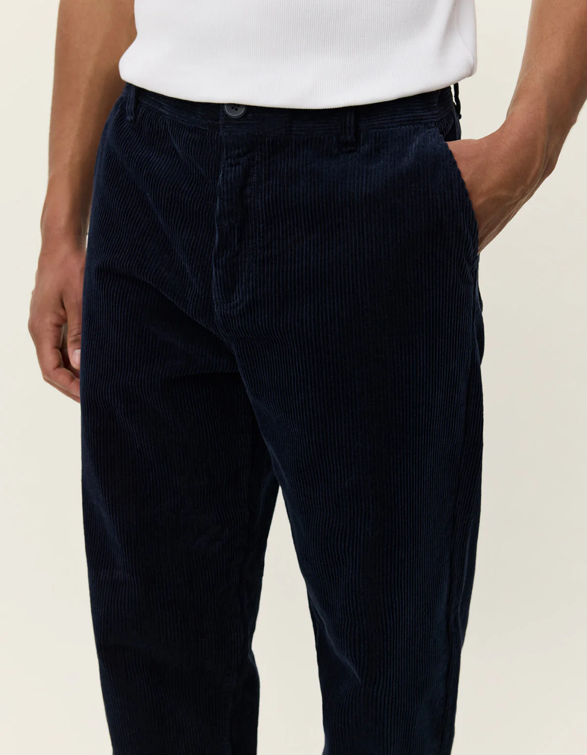 Les Deux Kody Corduroy Pants Dark Navy – Image 4