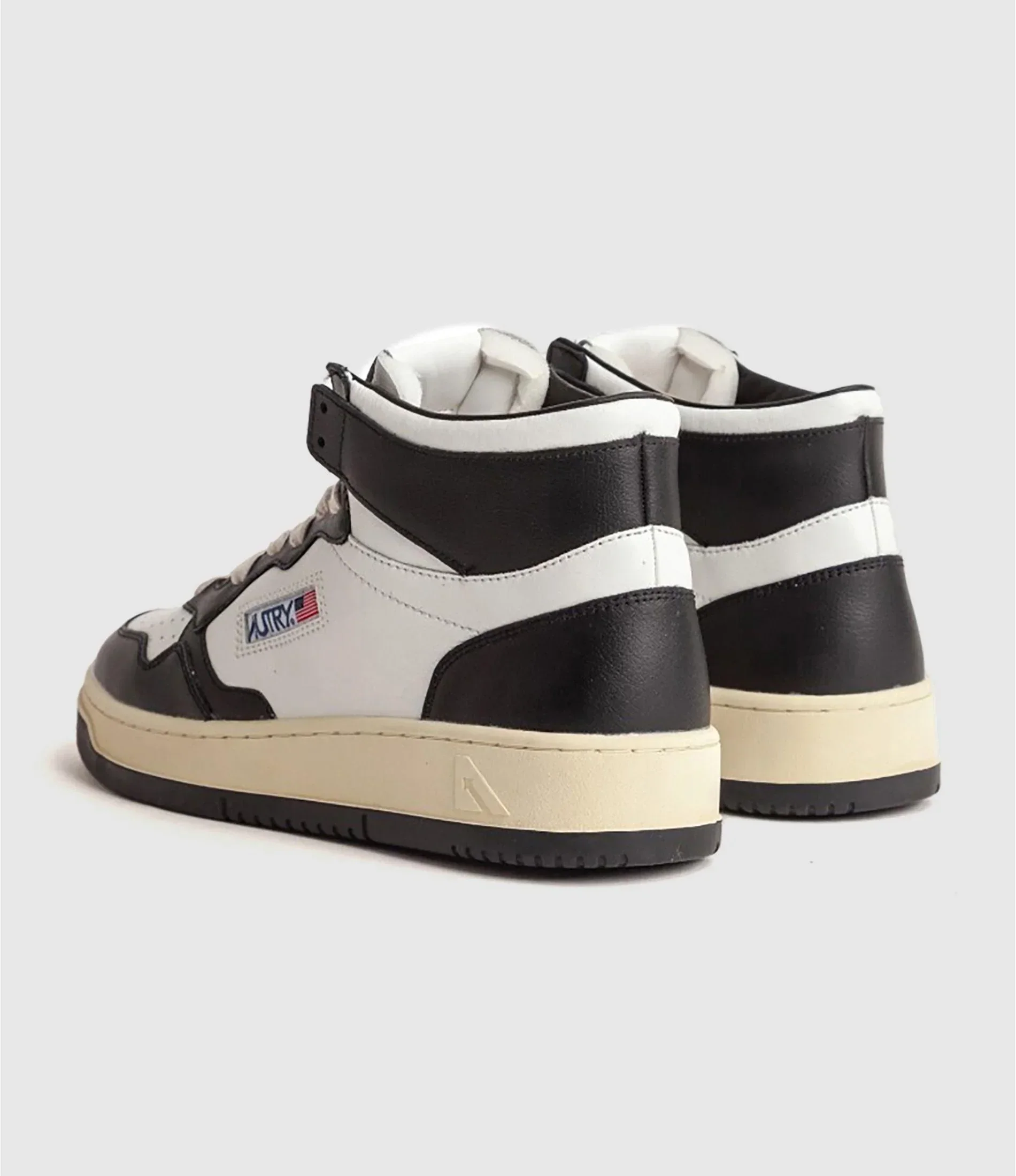 Autry MEDALIST MID Cuir Blanc et Noir – Image 5