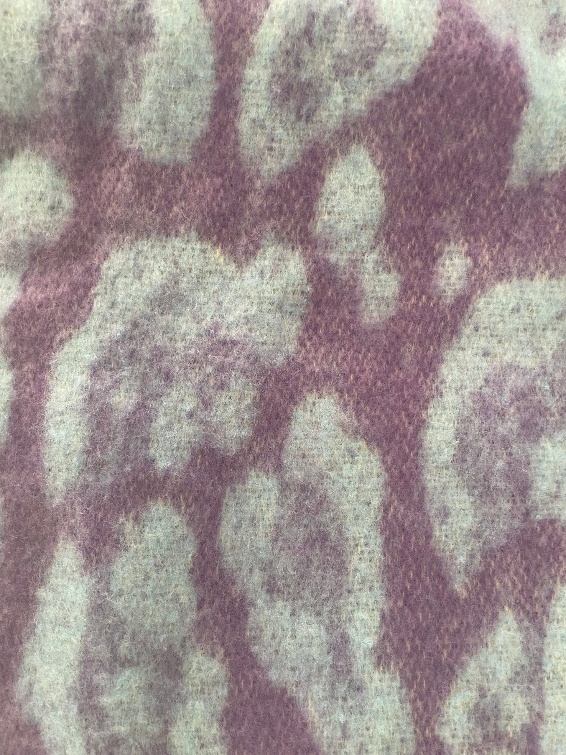 Echarpe en laine et acrylique à motifs léopard – Image 3