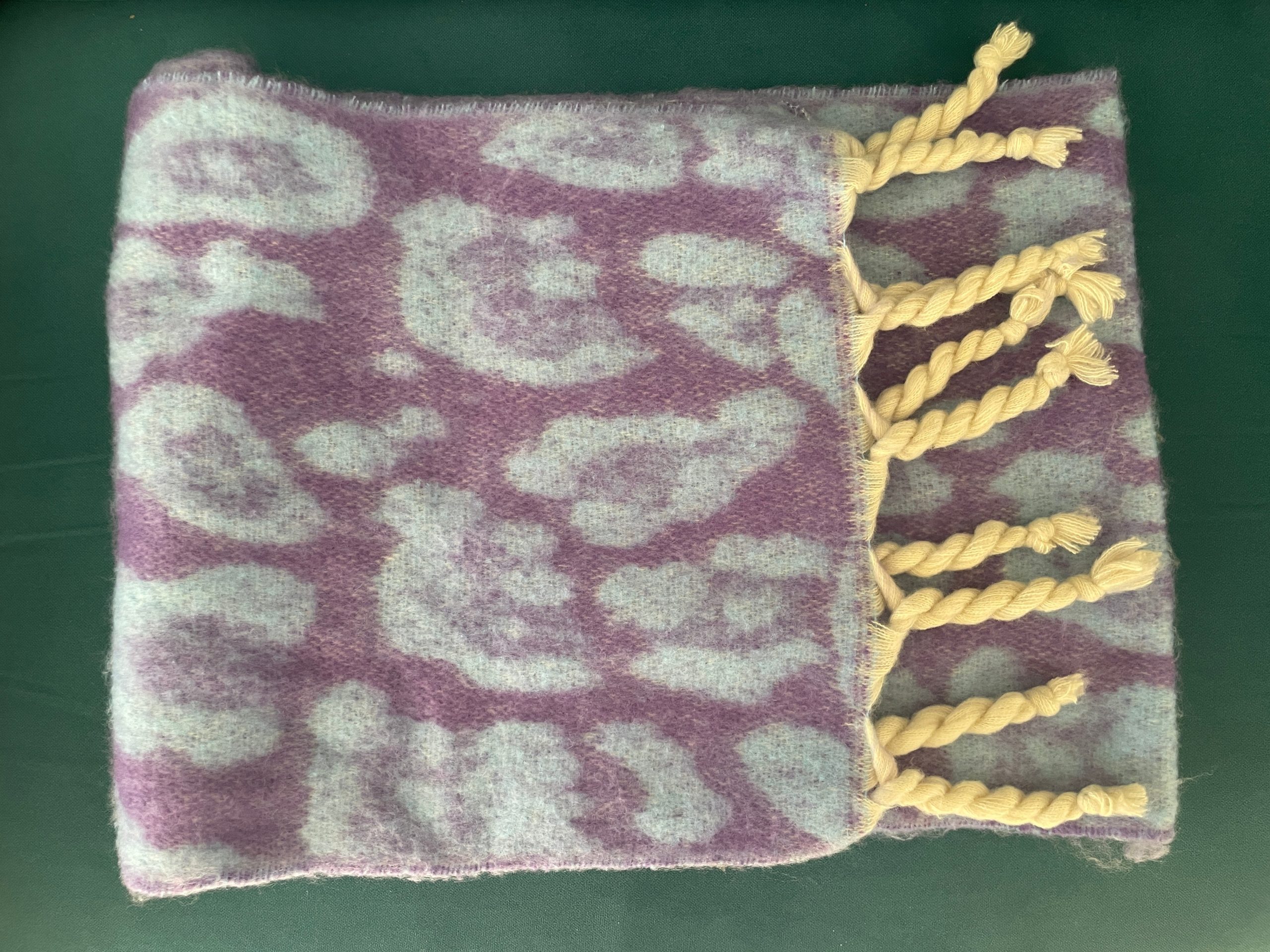 Echarpe en laine et acrylique à motifs léopard – Image 2