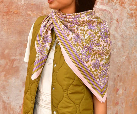 Grand foulard Constantine rose – Image 3