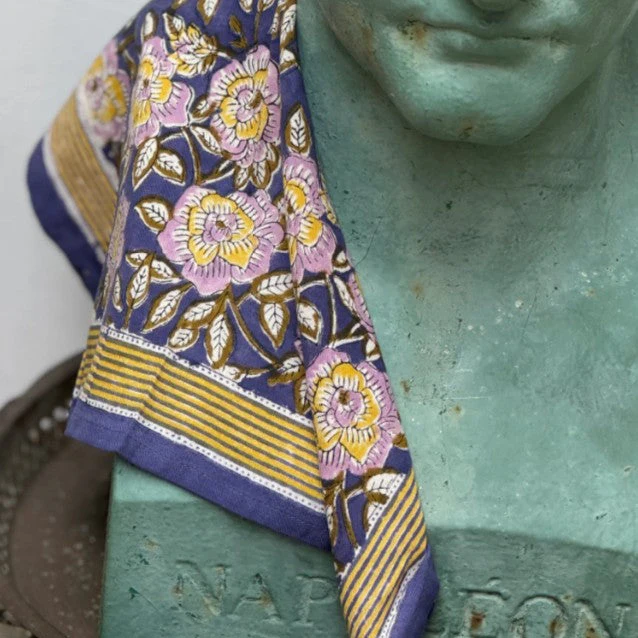 Petit foulard n°113 bleu – Image 2