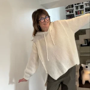 Pull à capuche Lola - milk ou cappuccino