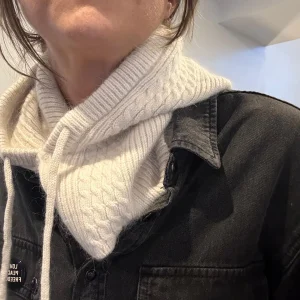 Tour de cou capuche Capucine